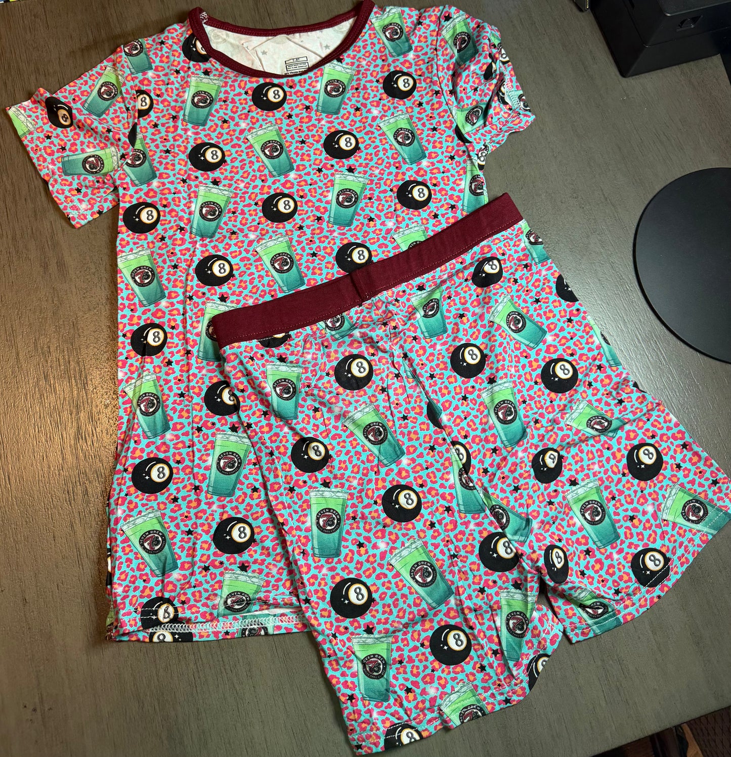 Seven Brew Magic 8 Ball Short Set