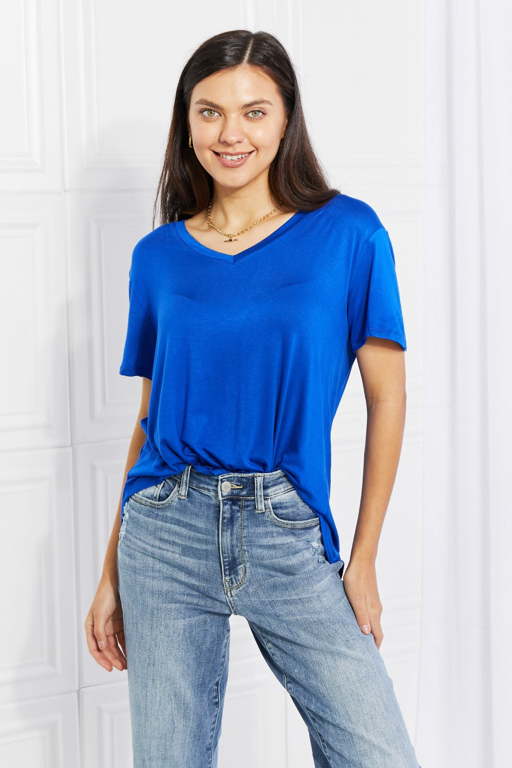 Instant Connection V-Neck Tee